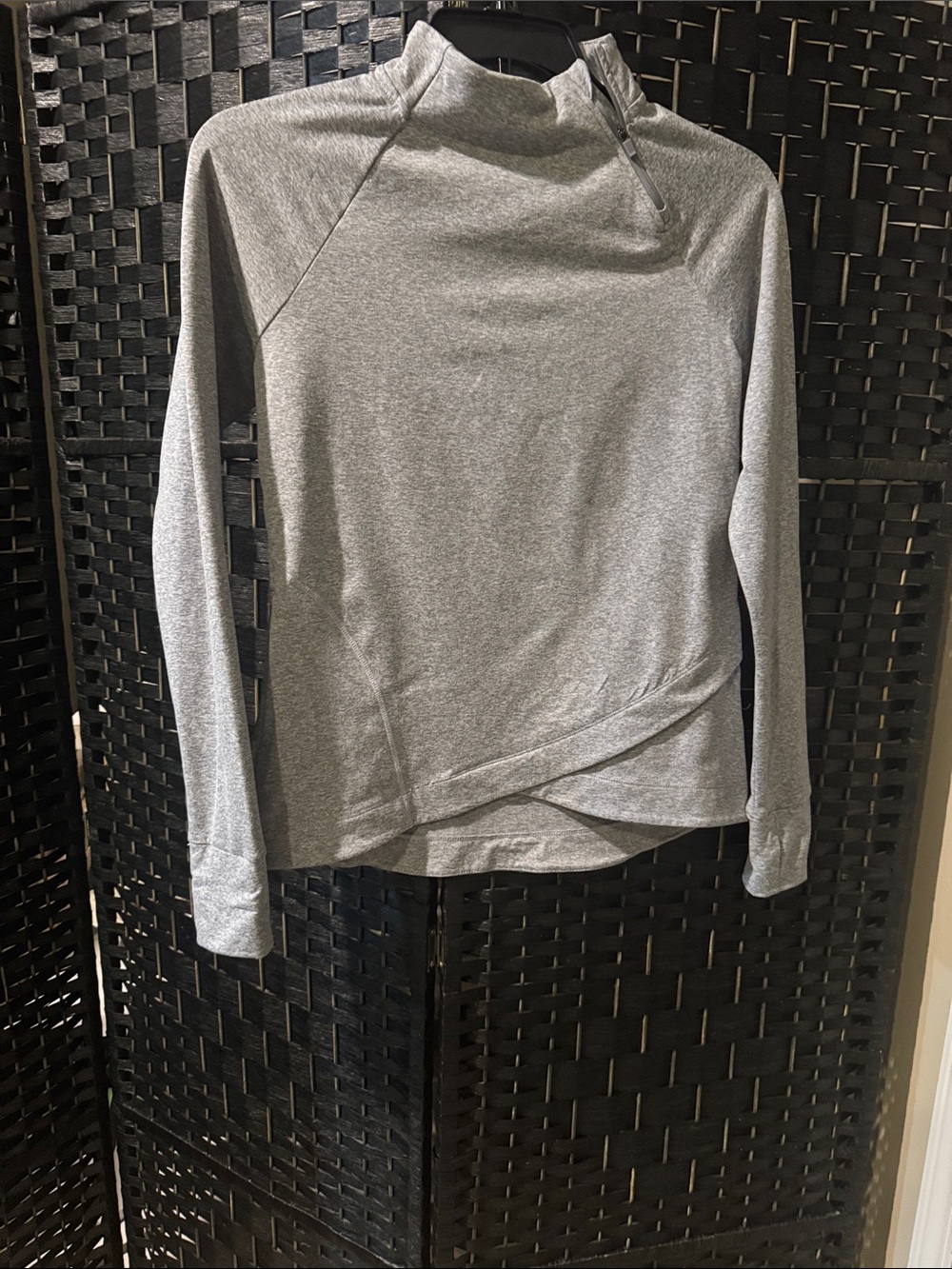Mondetta Heather Gray Mock Neck Crossover Hem Pullover